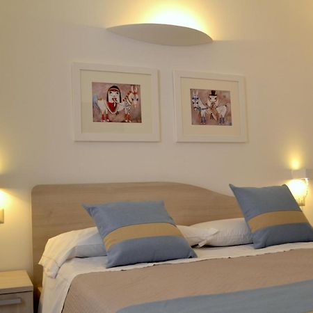 Hotel Domo'E Sorres Olbia Exterior foto